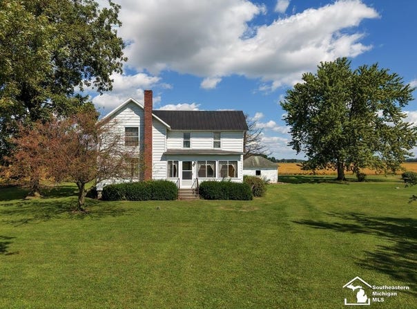 5634 W Dunbar Road, Monroe, MI 48161