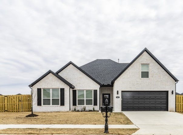 441 Willow Drive, Centerton, AR 72719