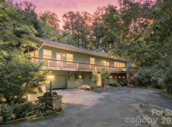 75 Cougar Lane, Saluda, NC 28773
