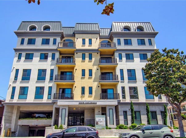 124 W Colorado, Glendale, CA 91204