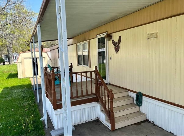 109 Cottonwood Dr, Morton, IL 61550