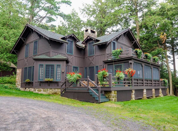 26 Hemlock Ledge Road, Tupper Lake, NY 12986
