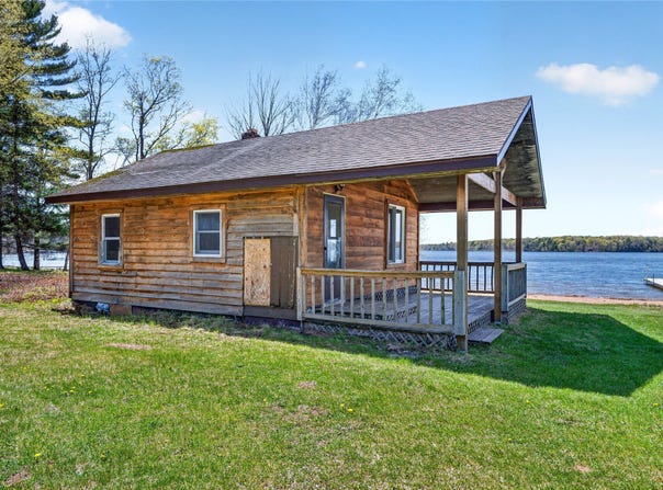 44145 Dodd Drive, Cable, WI 54821