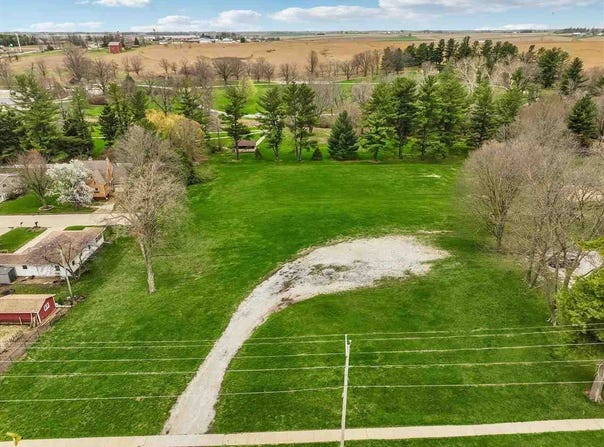312 W Main St, WestBranch, IA 52358