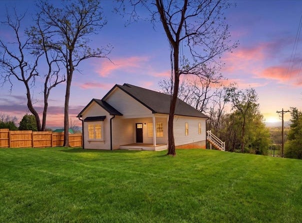 103 HILLTOP TERRACE RD, STAUNTON, VA 24401