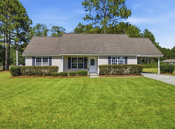 207 Greenbriar Cir, GA 31774