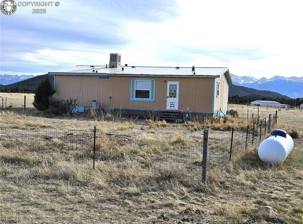 439 15th Trail, Cotopaxi, CO 81223