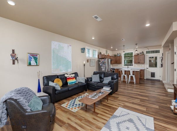 406 E Geyser, Livingston, MT 59047