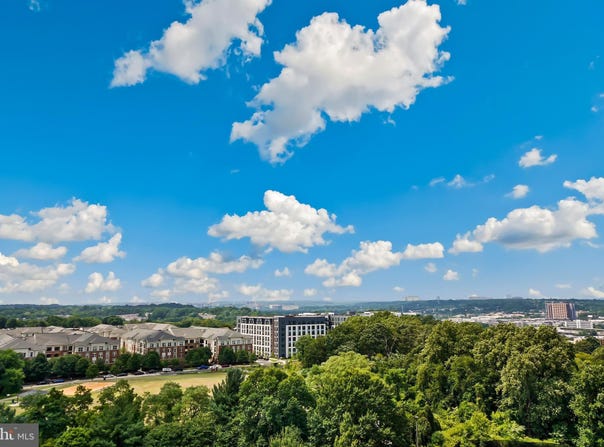 5902 MOUNT EAGLE Drive, ALEXANDRIA, VA 22303