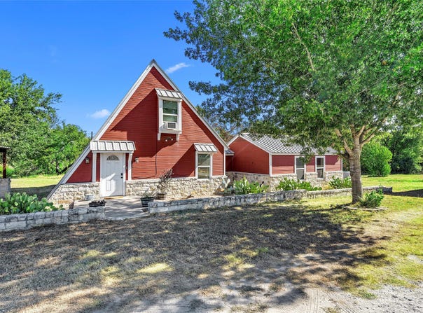 518 Warren Road, Lorena, TX 76655