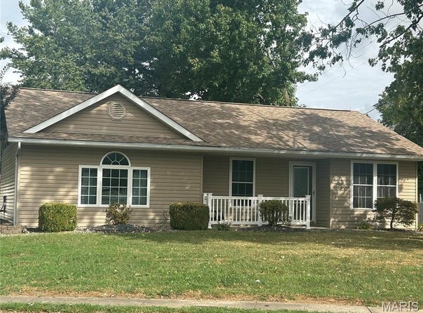 507 Easton Avenue, Jerseyville, IL 62052