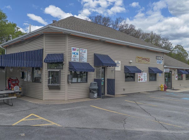 13524 S Eagle Valley Road, Tyrone, PA 16686