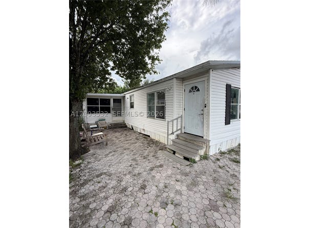 1531 DREXEL RD, West Palm Beach, FL 33147