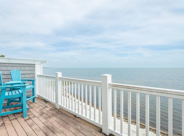 3186 Hwy 98 E, Carrabelle, FL 32322