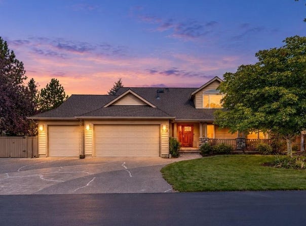 3349 NE Stonebrook Loop, Bend, OR 97701