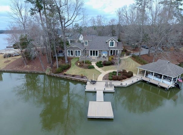 239 Robin Drive, Hamilton, GA 31811