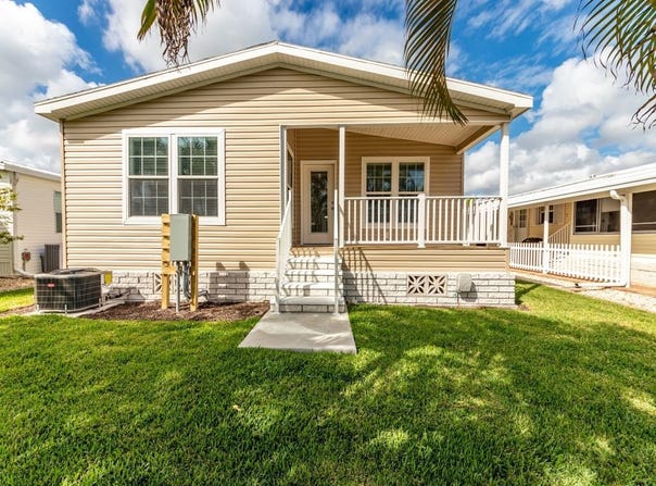 92 Asuncion Dr, Elkton, FL 32033