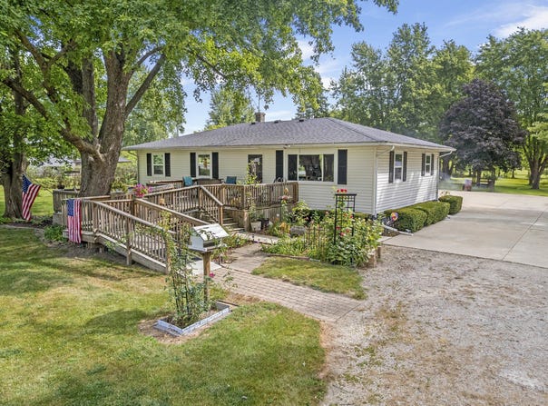 2826 E 2651st Road, Marseilles, IL 61341