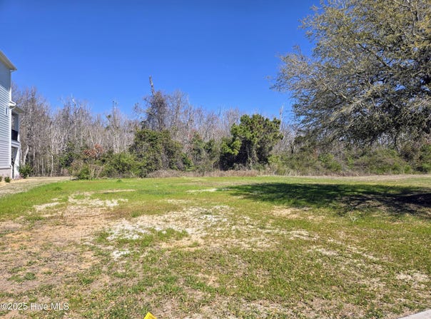 216 Colleton Square, Newport, NC 28570