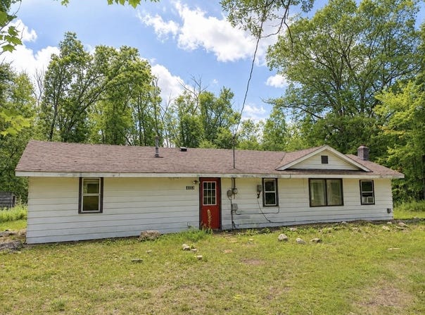 4084 E Cranberry Lake Road, Harrison, MI 48625