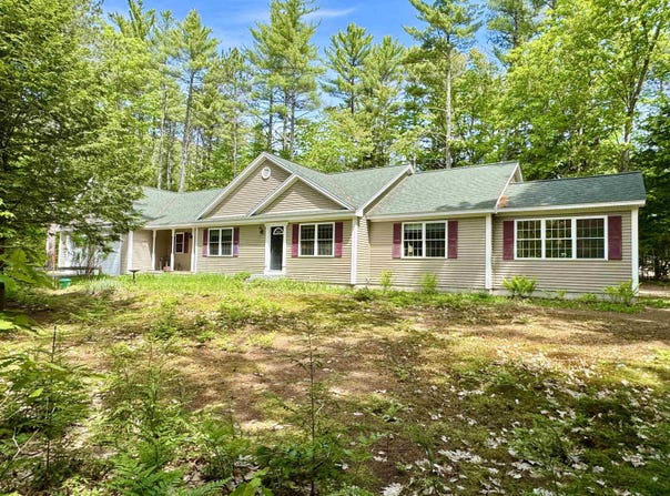 24 W Side Woods Road, Bartlett, NH 03812