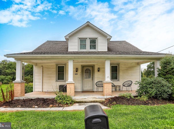 1028 N RIVER Road, HALIFAX, PA 17032