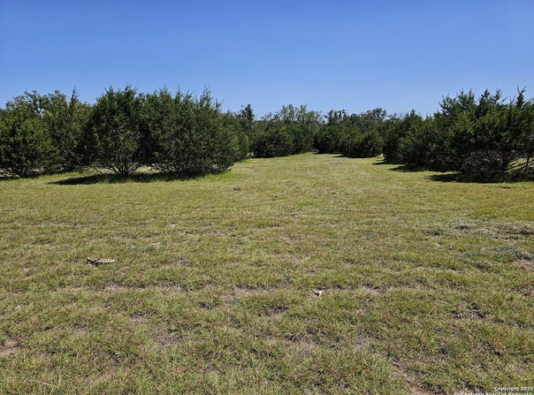 La Luna Dr lot: 155, Blanco, TX 78606