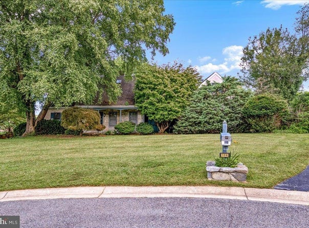 104 CAMERON Drive, HOCKESSIN, DE 19707