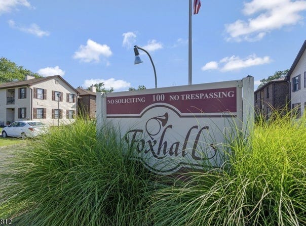 38B Foxhall, Middlesex Boro, NJ 08846-2279