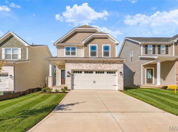 53 Pheasant Ring Drive, St Peters, MO 63376