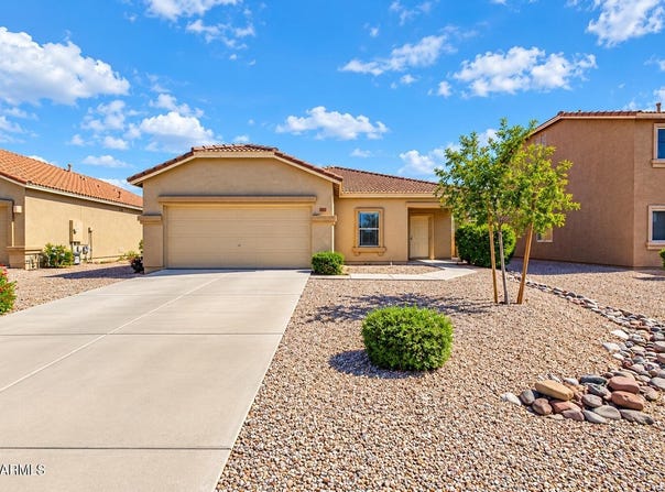 2223 E ANDALUSIAN Loop, San Tan Valley, AZ 85140
