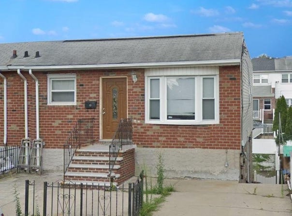 1544 Ohm Avenue, Bronx, NY 10465