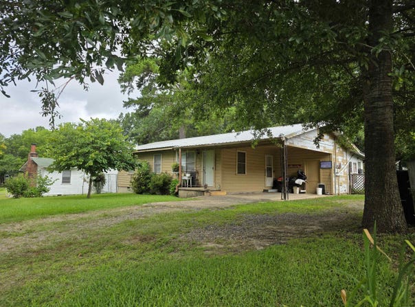 Mena, AR 71953
