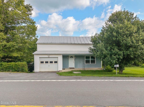 555 Barnerville Road, Howes Cave, NY 12092