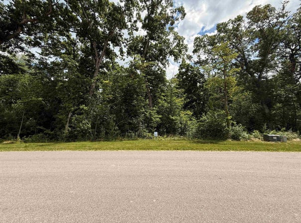 Lakestone lot: 21, Merrimac, WI 53561