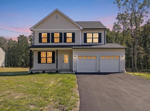 106 Blue Anchor Rd, Sicklerville, NJ 08081
