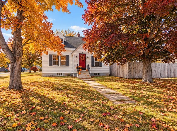 2 Gilmore Street, Waterville, ME 04901