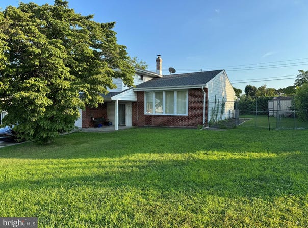 122 POCASSET Road, PHILADELPHIA, PA 19115