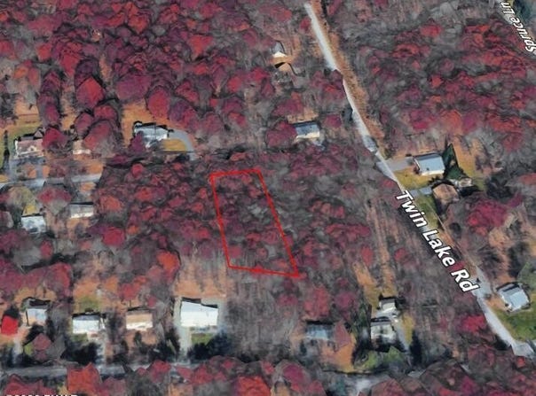 Fox Hill Road, Albrightsville, PA 18210