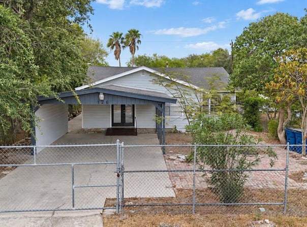 126 EBONY AVE., RIO HONDO, TX 78583