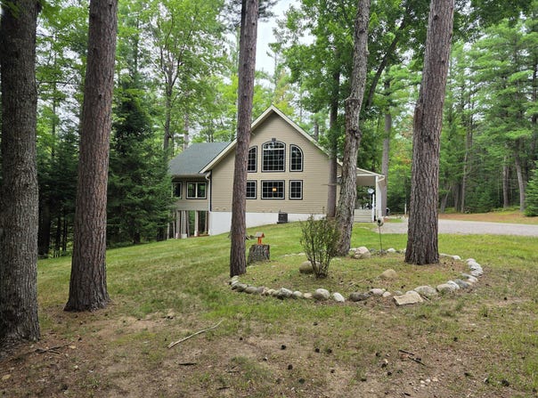 3935 Tara Lane, Grayling, MI 49738