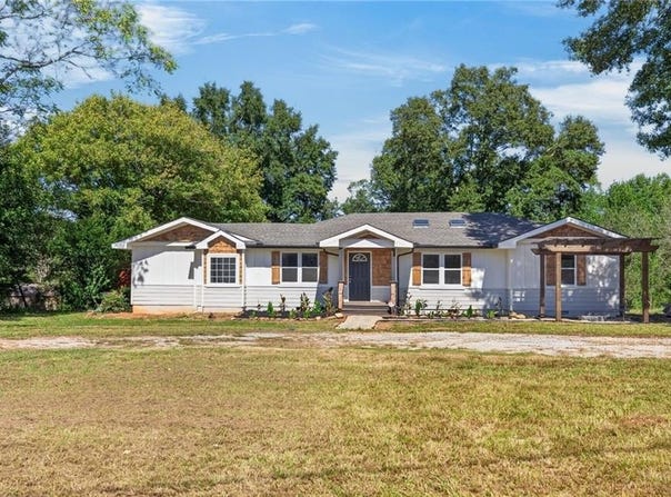 813 Bowdon Tyus Road, Bowdon, GA 30108
