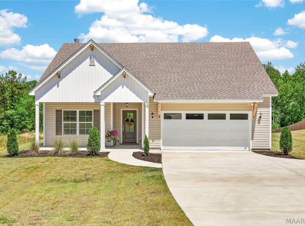 96 Madix Drive, Eclectic, AL 36024