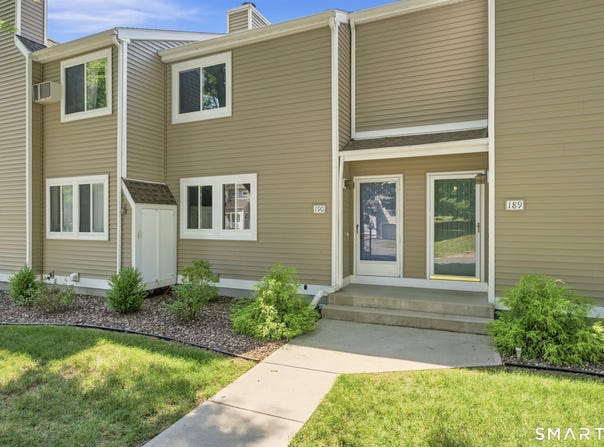 60 Old Town Road, Vernon, CT 06066