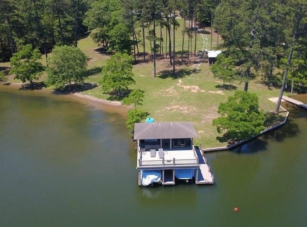 345 Hinton Drive, Hamilton, GA 31811