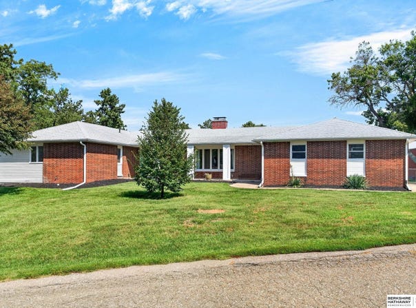 616 E Campbell Street, Murray, NE 68409