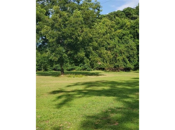 2208 Old Ferry Road, Hudgins, VA 23076