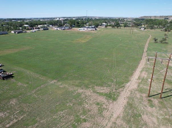 1 Rainbow Estates, Glendive, MT 59330