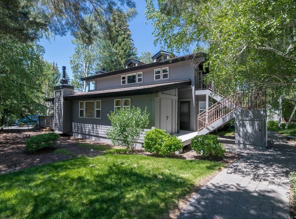 3596 Lower Ranch Condo Dr, Sun Valley, ID 83353