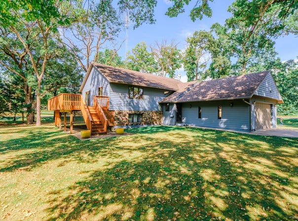 302 N Hickory Street, Royalton, MN 56373